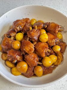 板栗烧鸡翅做法教程